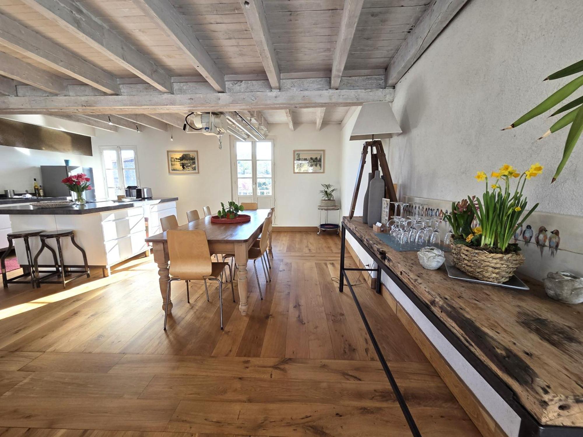 Apartament Quai 3 Loft Moderne Et Lumineux Les Pieds Dans L'Eau Jarnac Zewnętrze zdjęcie